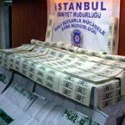 6 MİLYON 400 DOLAR SAHTE DOLARI PİYASAYA SÜRECEKLERDİ