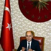 SEZER, ANAYASA PAKETİNİ ONAYLAMADI