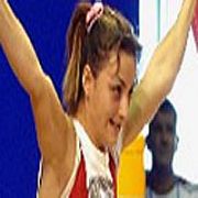 OLİMPİYATLARDA İLK MADALYA SİBEL ÖZKAN DAN 