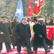 O BURALARDA GEZERKEN ÜLKESİNE ŞERİAT GELDİ