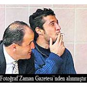 TÜMER İN SİGARA İÇEN FOTOĞRAFI TARTIŞILIYOR