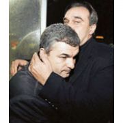RIZA MALMÖ MAÇI SONRASI İSTİFA ETMEK İSTEDİ, BAŞKAN ZOR ÖNLEDİ