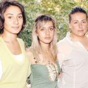 ÇİM HOKEY İNDE ISLAK TİŞORT SKANDALINA DEVAM