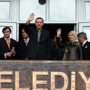 ERDOĞAN, KIBRIS ELEŞTİRİLERİNE CEVAP VERDİ