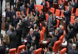MECLİS TE ÖZEL KALEM SKANDALI!