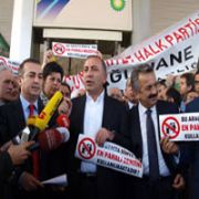 CHP DEN  BENZİN  EYLEMİ!