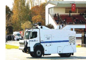 TOMA’ya zoom ‘Hakaret’ Delili Sayıldı!