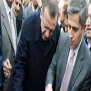 BAŞBAKAN IN DOKTORUNA MİLYONLUK TALİH KUŞU