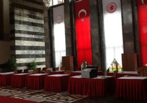 Meclis Yeni Vekillere Hazır!