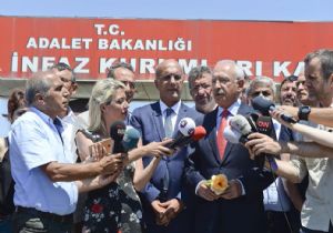 Kılıçdaroğlu Maltepe Cezaevi nde 