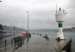 İstanbullular Pazar Sabahı  Evde Kal dı