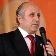 YAŞAR NURİ HOCA AKP YE FENA YÜKLENDİ.