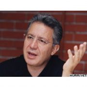 LİVANELİ MECLİS TEKİ ODASININ GİRİŞİNDEKİ PANODA NİYE İSMİ YOK?!!
