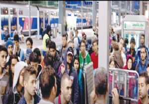 Almanya, Schengen’i Askıya Aldı