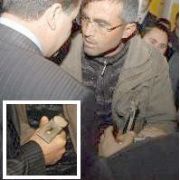 BAKAN TÜZMEN E KESERLİ PROTESTO!