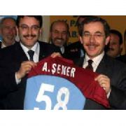 ABDÜLLATİF ŞENER: İSTİFALAR ÖNEMSİZ