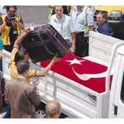 ŞEHİT BİNBAŞININ CENAZESİNE KARGO MUAMELESİ